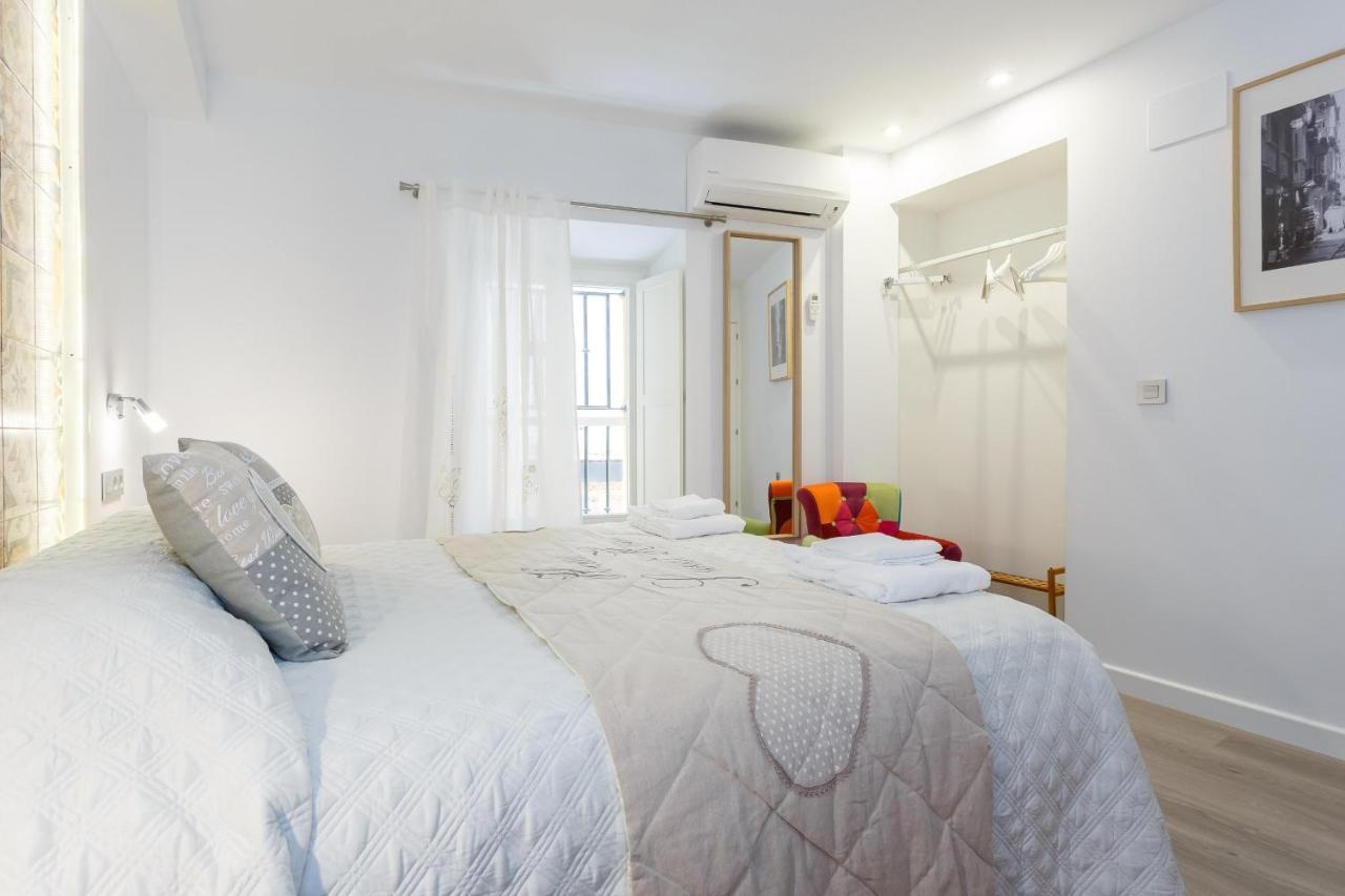 Apartamentos Loto Y Liz By Cadiz4Rentals מראה חיצוני תמונה